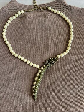 Vintage Heidi Daus Pearl Necklace with Antique Gold Green Crystal Pendant